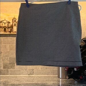 Joe Fresh blue and White Skirt size large